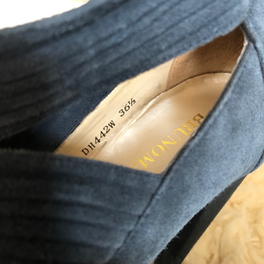 BRUNO MAGLI Blue Suede Platform Pumps - Picture 8 of 8